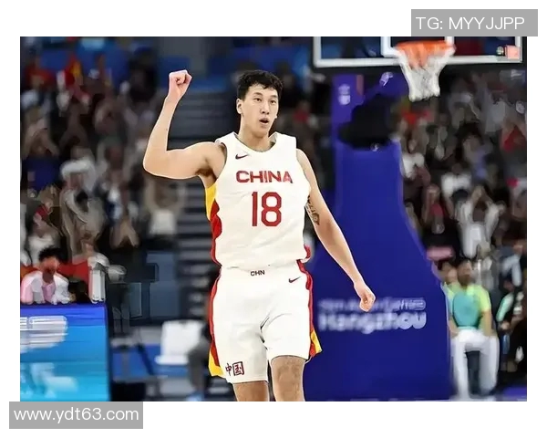 广州篮球队个人能力争议引发热议球迷对球员表现的看法各异 广州篮球队个人能力争议引发热议球迷对球员表现的看法各异