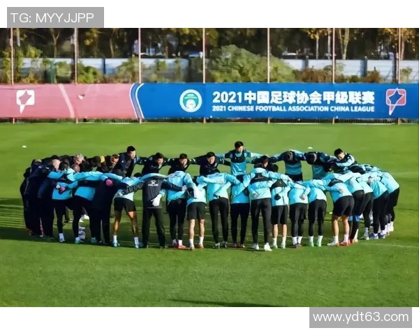 成都羽毛球队以52分领跑挑战赛积分榜展现强劲实力