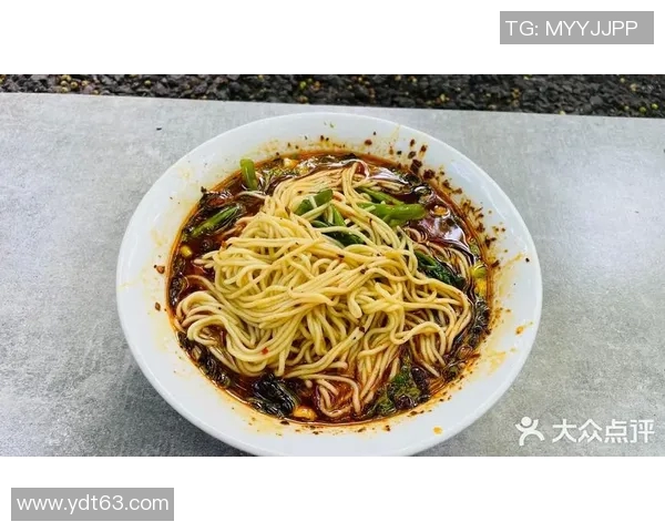 老六桥面馆足球明星的传奇故事与美食之旅