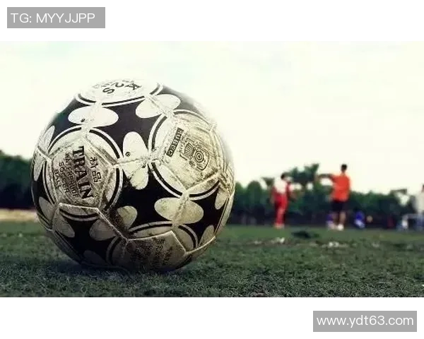 足球明星的健康饮食秘密胡萝卜成为他们的能量源泉 足球明星的健康饮食秘密胡萝卜成为他们的能量源泉